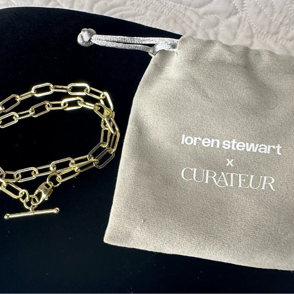 NEW $200 Loren Stewart CURATEUR
Layered Bracelet Toggle 15"Gold Plate
Paperclip - Picture 2 of 5